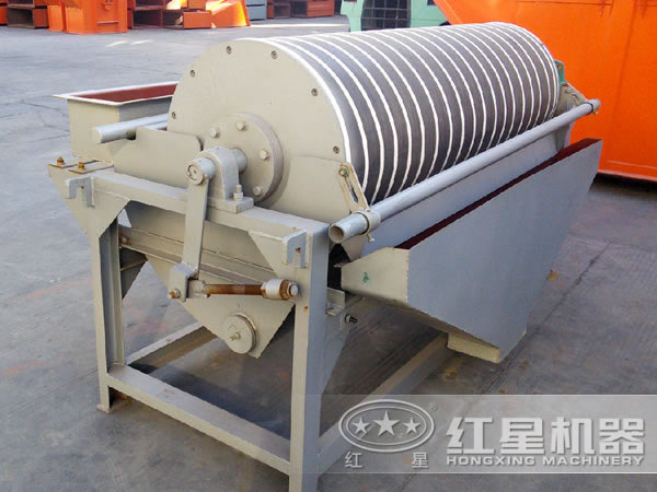 1750高梯度強(qiáng)磁磁選機(jī) 1750高梯度強(qiáng)磁磁選機(jī)