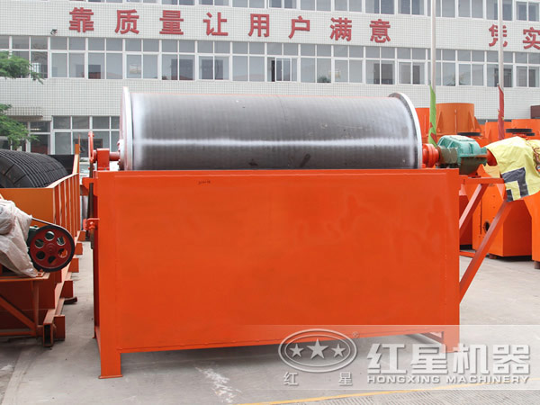 紅星機(jī)器干式磁選機(jī)的生產(chǎn)廠(chǎng)家 紅星機(jī)器干式磁選機(jī)的生產(chǎn)廠(chǎng)家