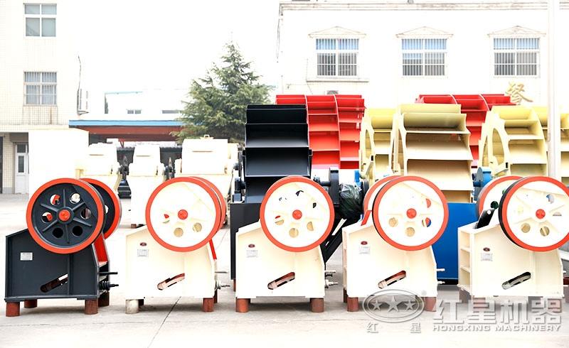 PE200×350顎式破碎機設(shè)備展示 PE200×350顎式破碎機設(shè)備展示