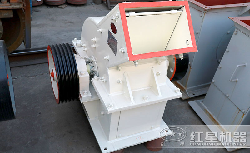 小型錘式打沙機設(shè)備 小型錘式打沙機設(shè)備